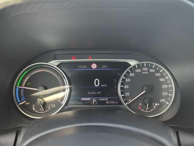 Nissan Juke 1.6 HEV N-Connecta Auto
