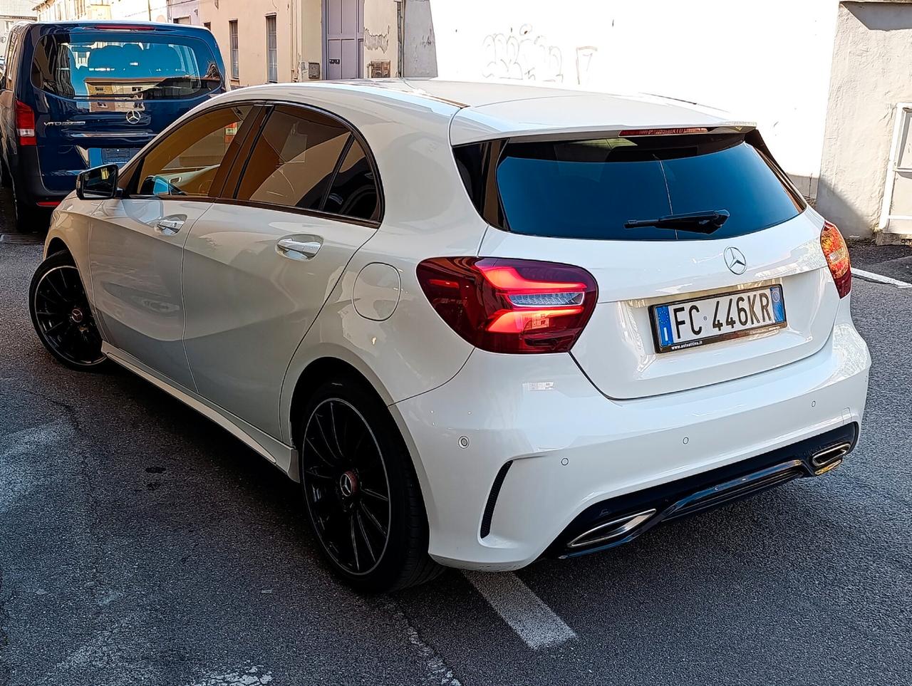 Mercedes-benz A 180 Premium AMG Pack Night