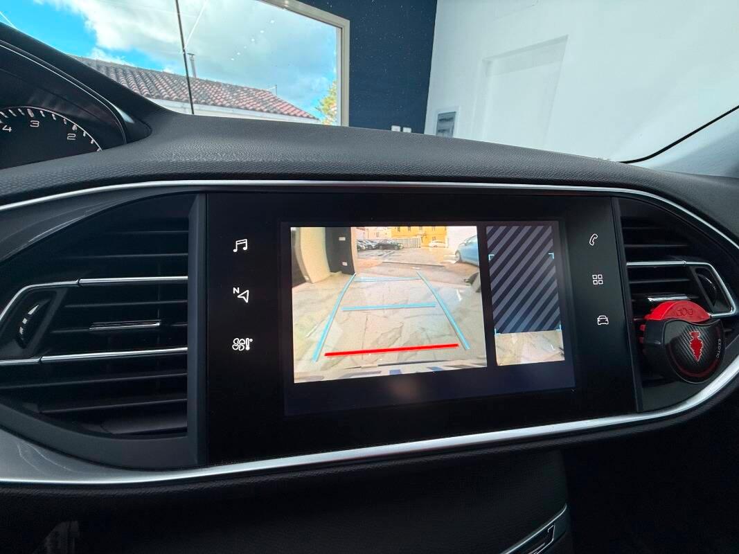 Peugeot 308 Peugeot 308 1.6 BlueHDi Allure S&S 120 CV – 2017