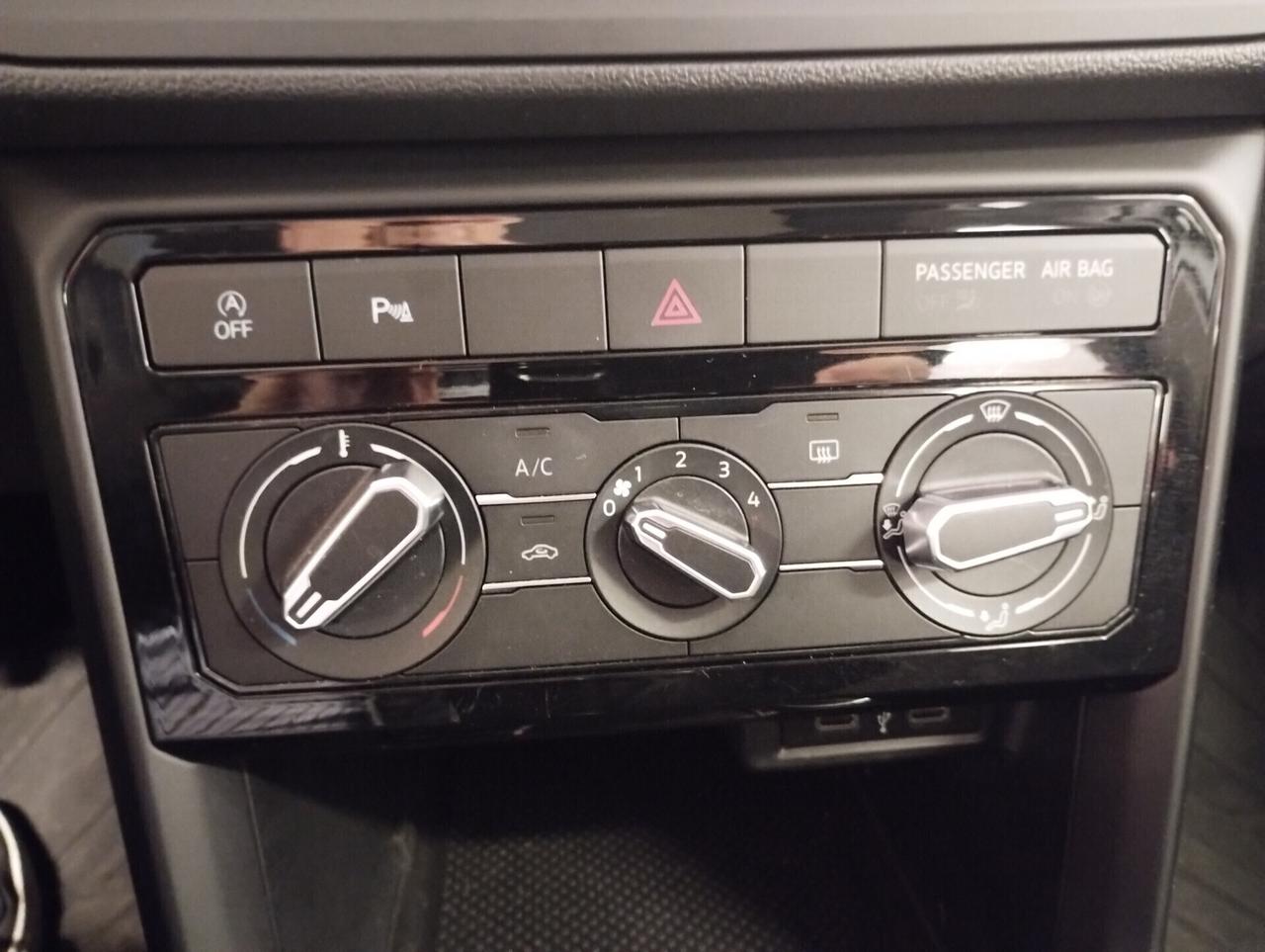 Volkswagen T-Cross 1.0 TSI Style BMT