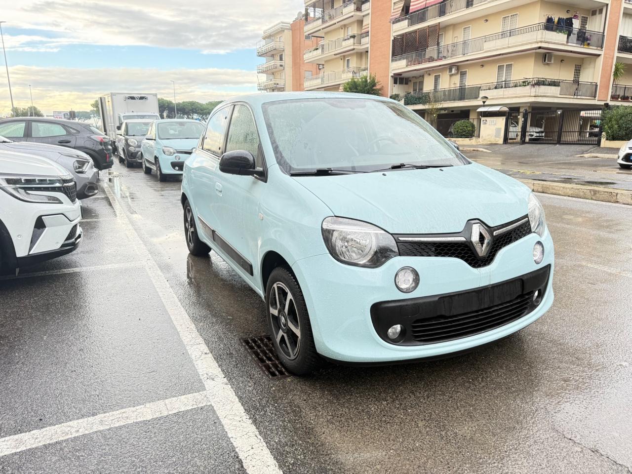 Renault Twingo LIMITEED C.AUTOMATICO PDC BLUETOOTH CERCHI 16 SOLO 25000 KM