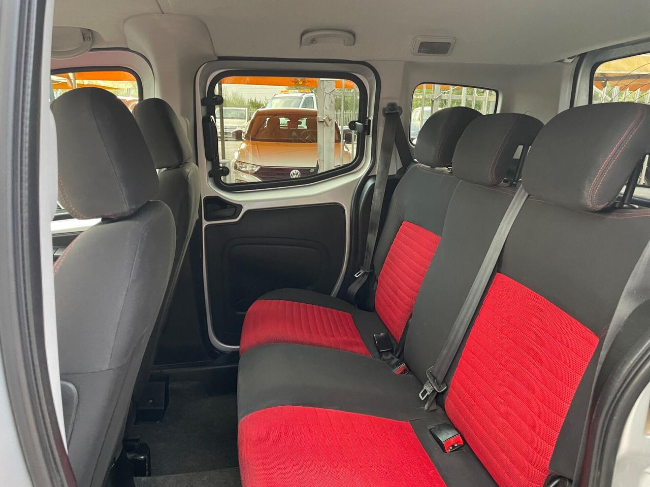 Fiat Qubo 1.3 MJT 75 CV Trekking