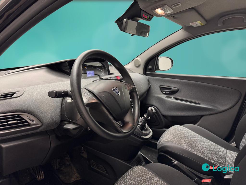 LANCIA Ypsilon III 2021 - Ypsilon 1.0 firefly hybrid Silver s&s 70cv