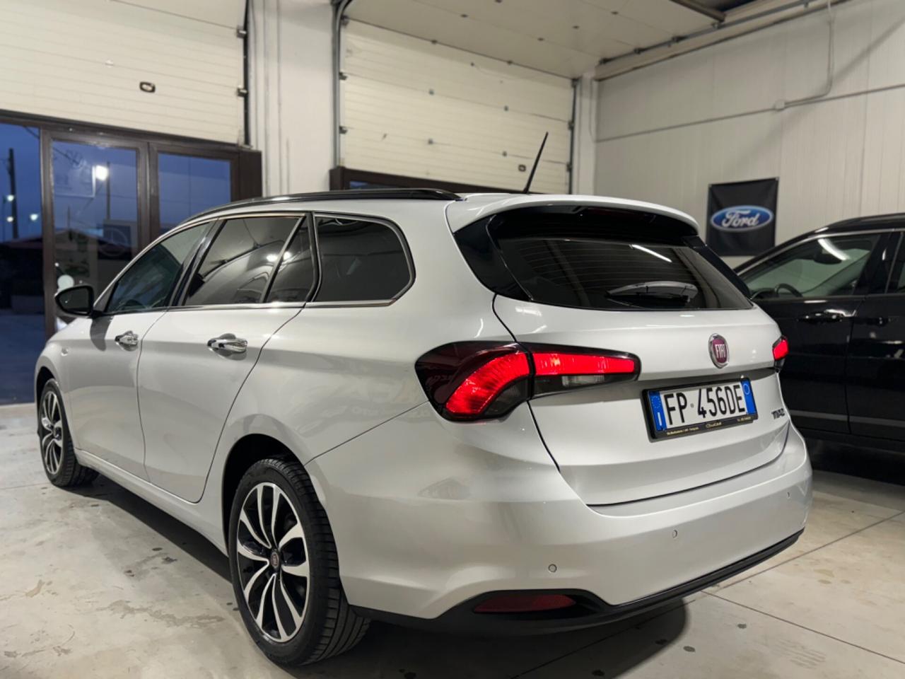 Fiat Tipo 1.6 Mjt S&S SW Lounge