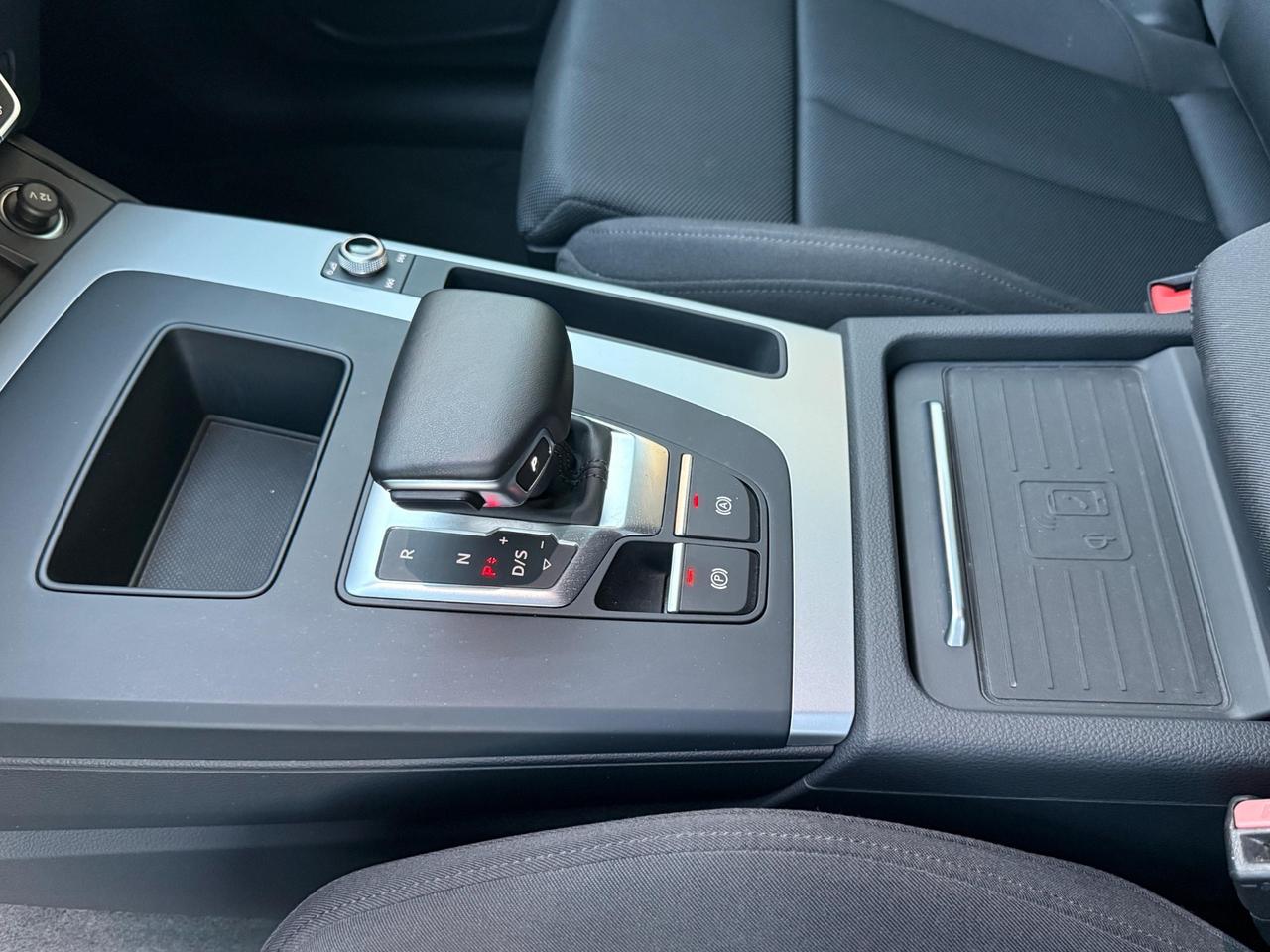 Audi Q5 S line 2023 - 3 anni di GARANZIA