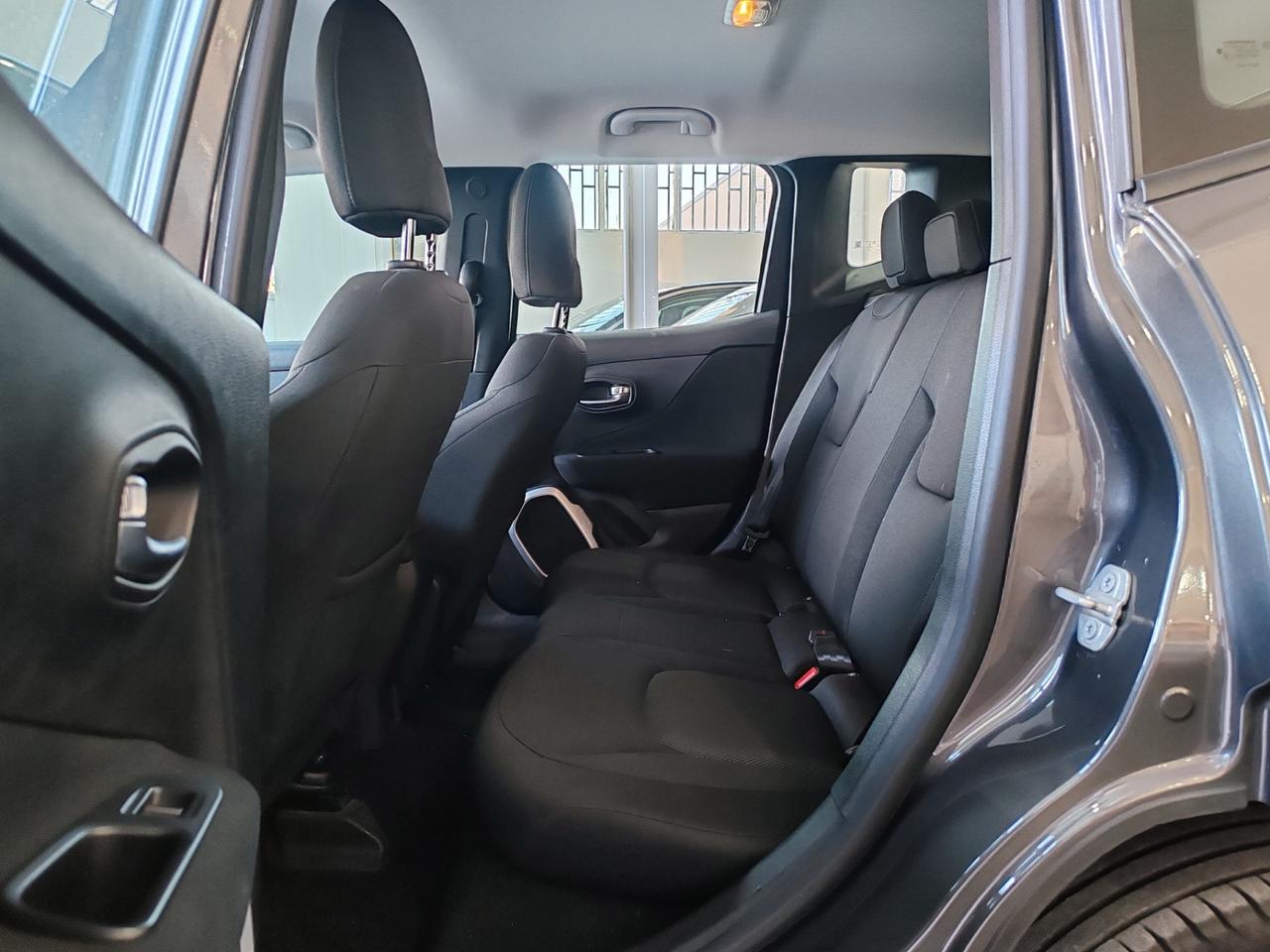 Jeep Renegade 1.6 E-TorQ EVO Longitude 2016