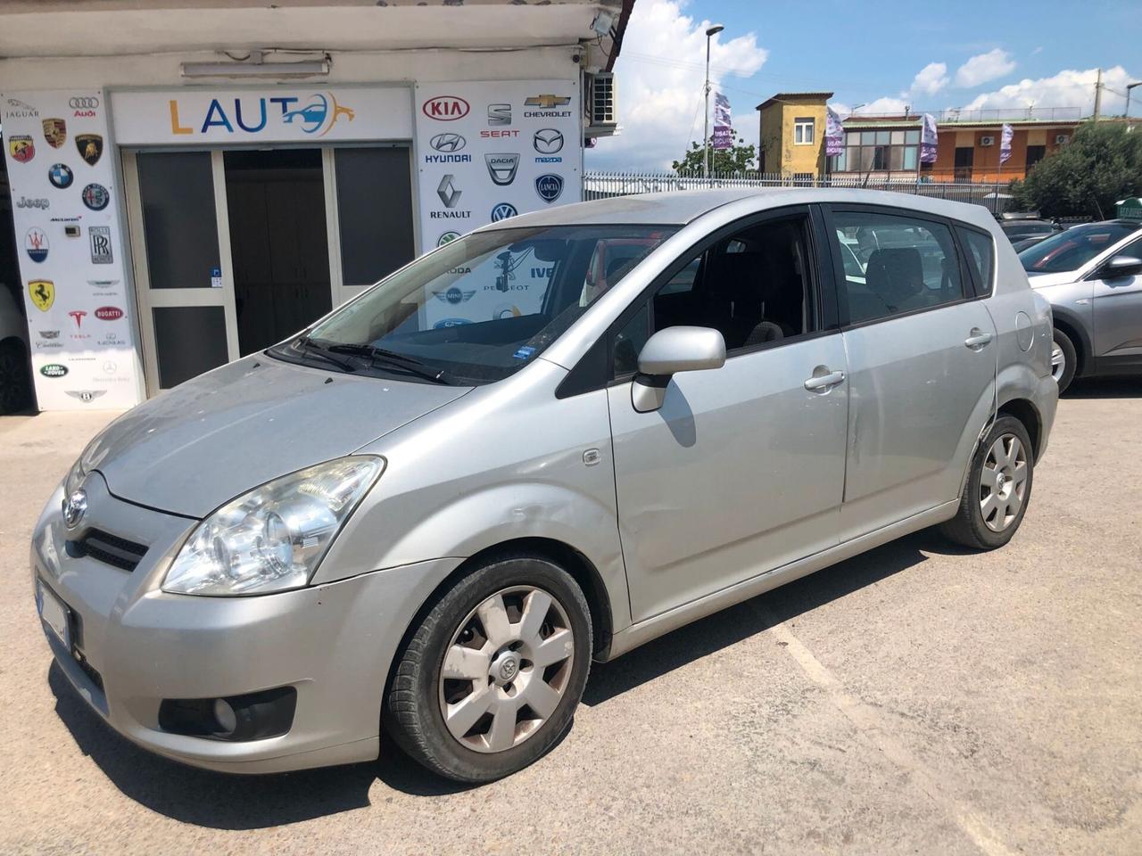 Toyota Corolla Verso 2.2 16V D-4D Sol