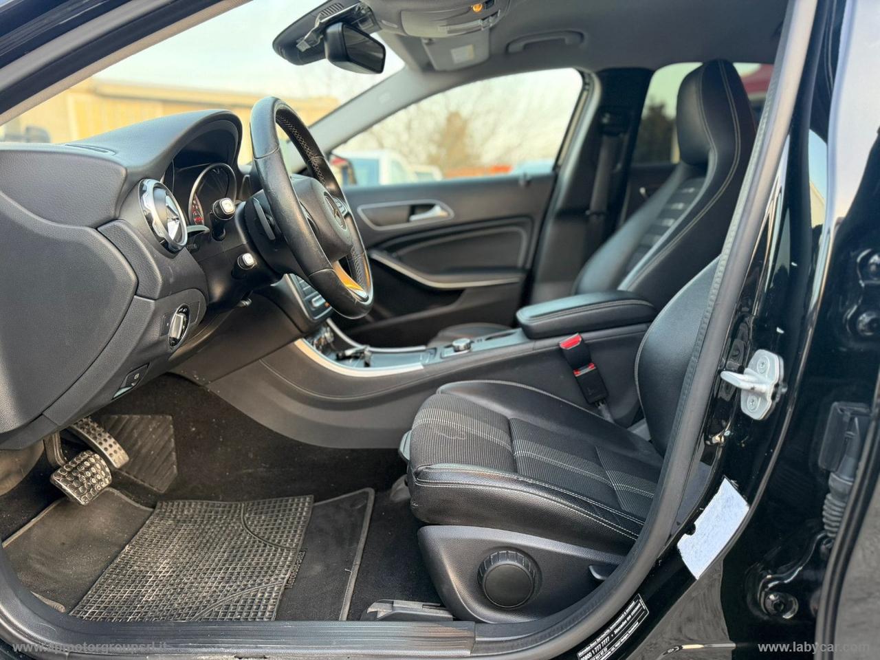 MERCEDES-BENZ GLA 200 d Automatic Sport