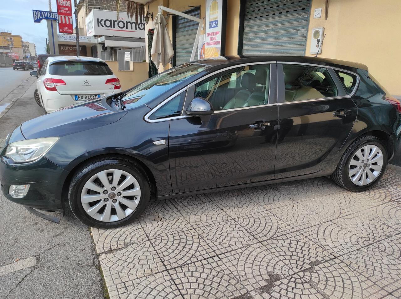 Opel Astra 2012 1.7 CDTI 110CV 5 porte Cosmo