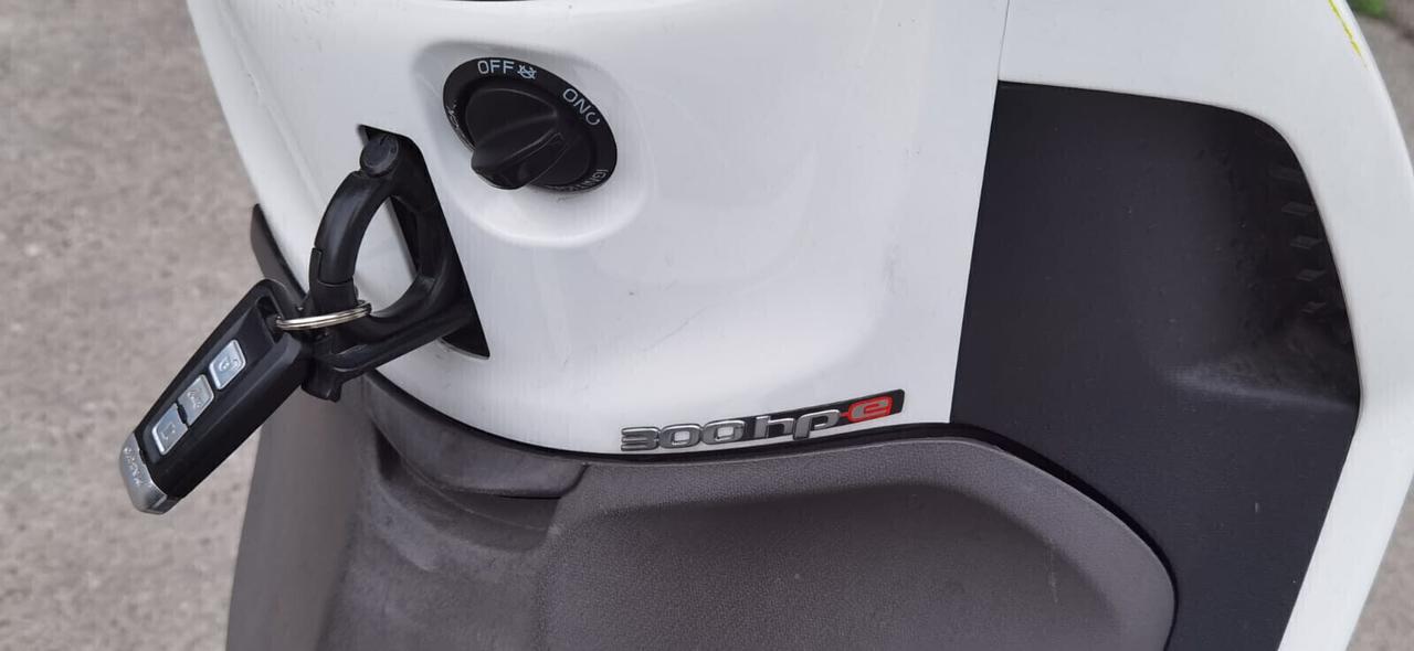 Piaggio Beverly 300 del 2023