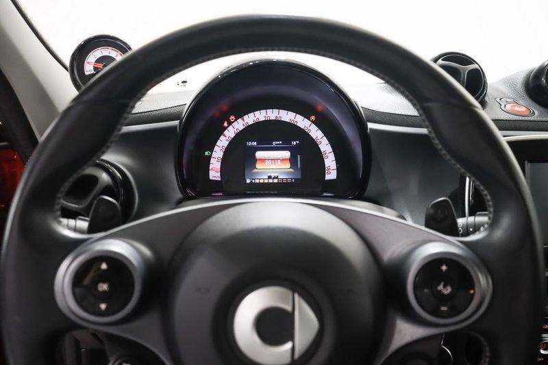 smart forfour BRABUS 0.9 Turbo twinamic
