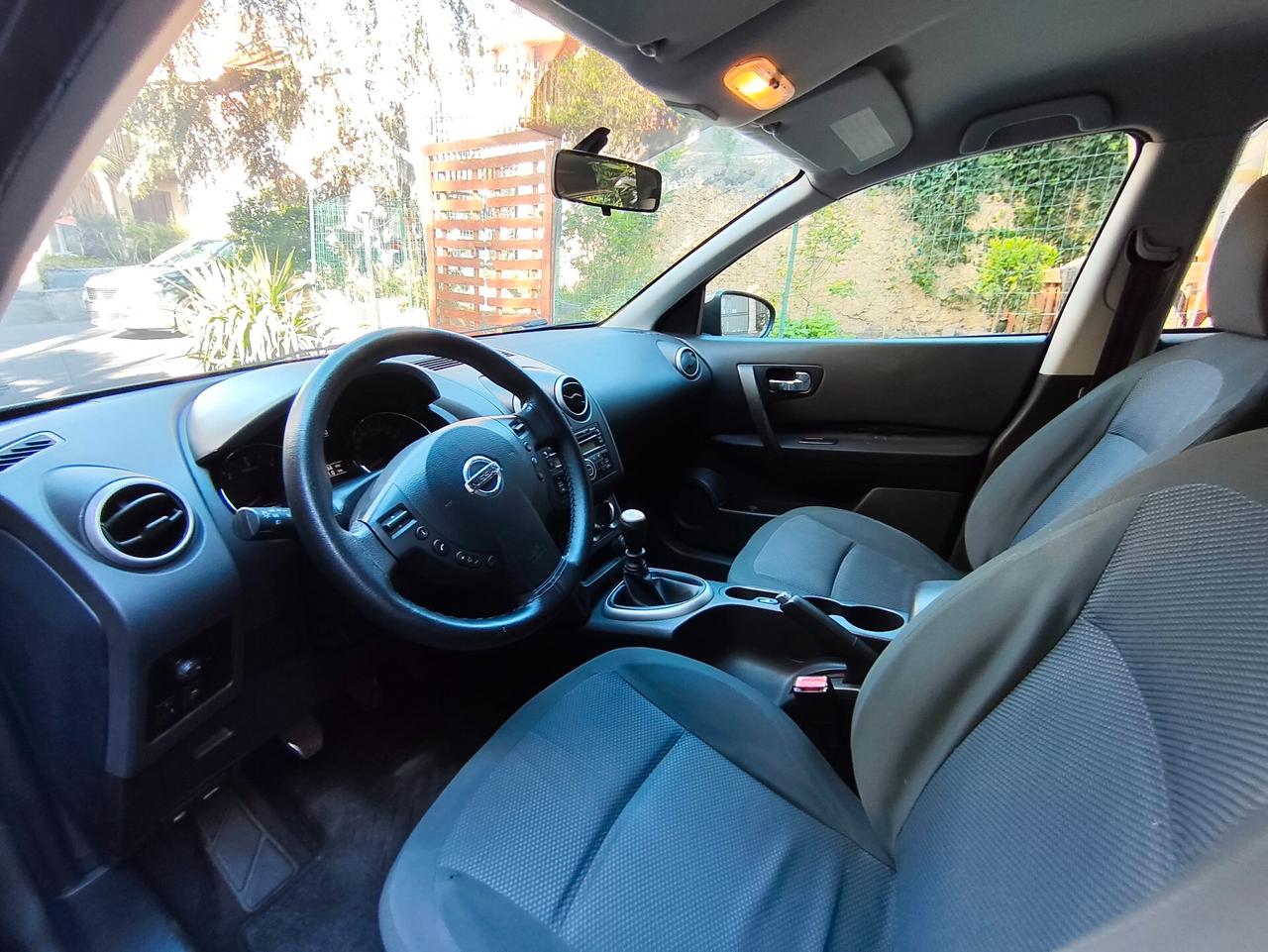 Nissan Qashqai 1.5 dCi DPF Tekna 2011