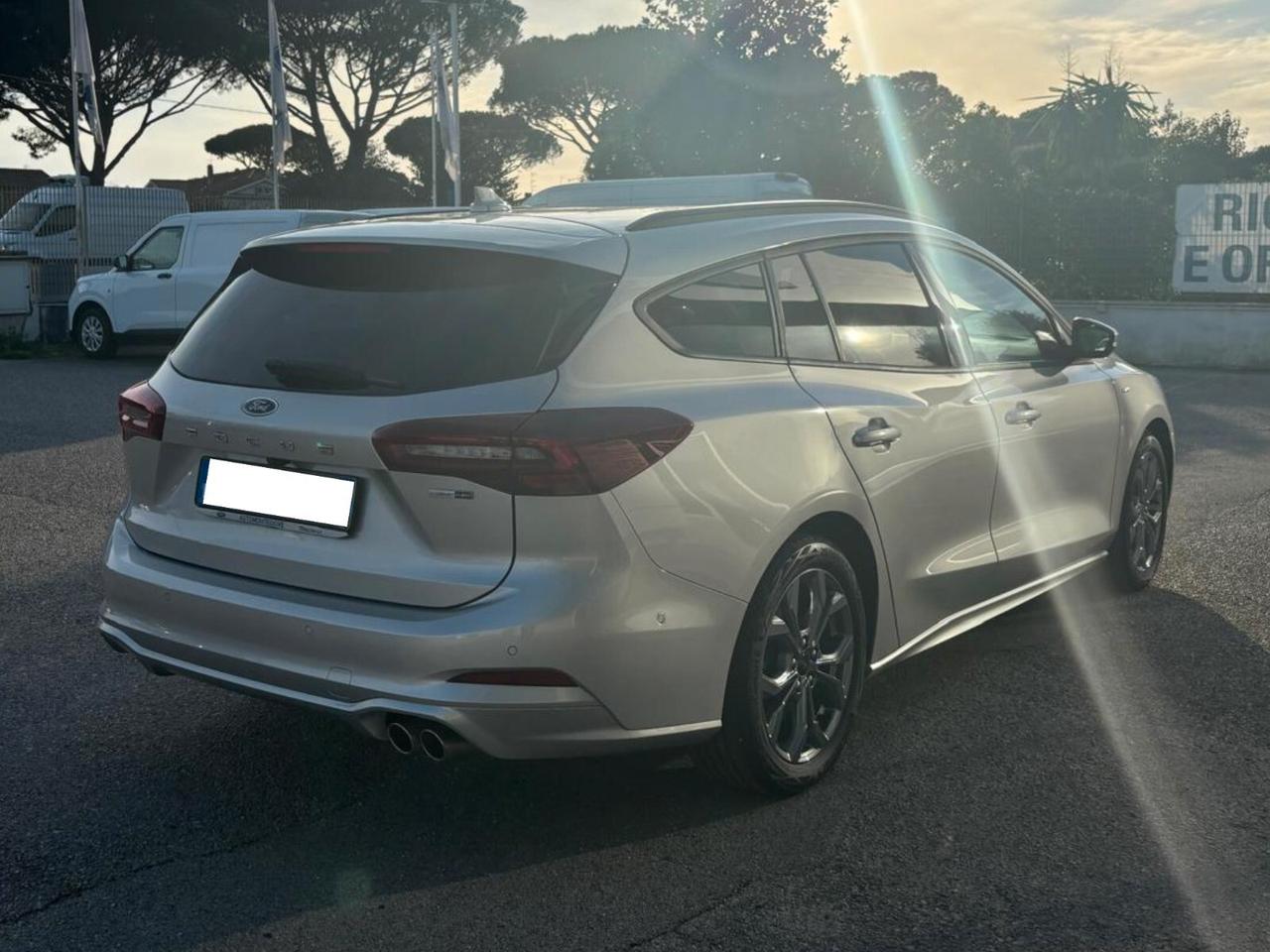 Ford Focus 1.0 EcoBoost Hybrid 125 CV SW ST-Line