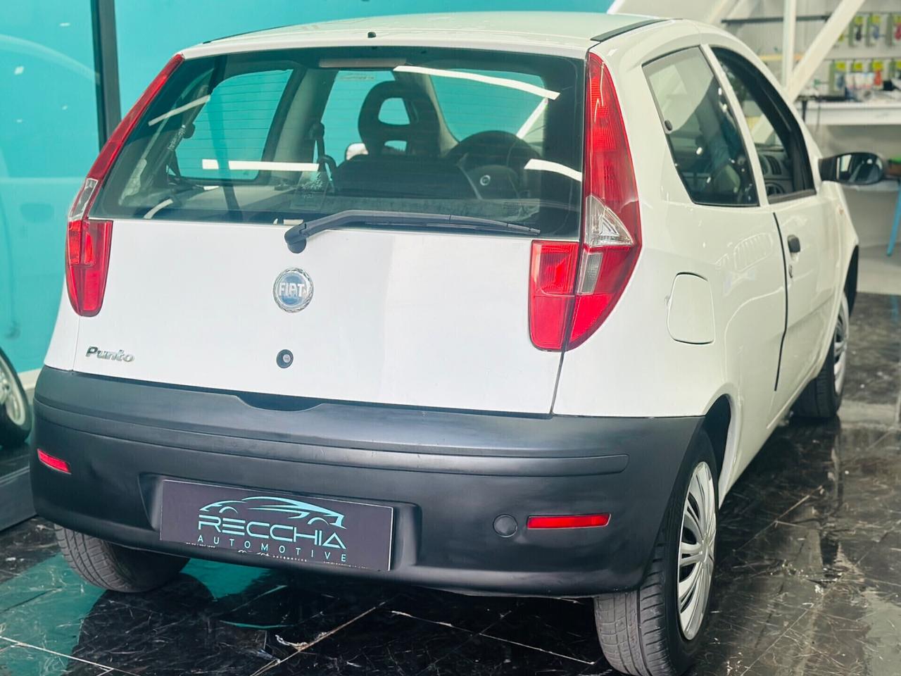 Fiat Punto FANALONE 3 porte 5 posti 1.2 ok neopatentati