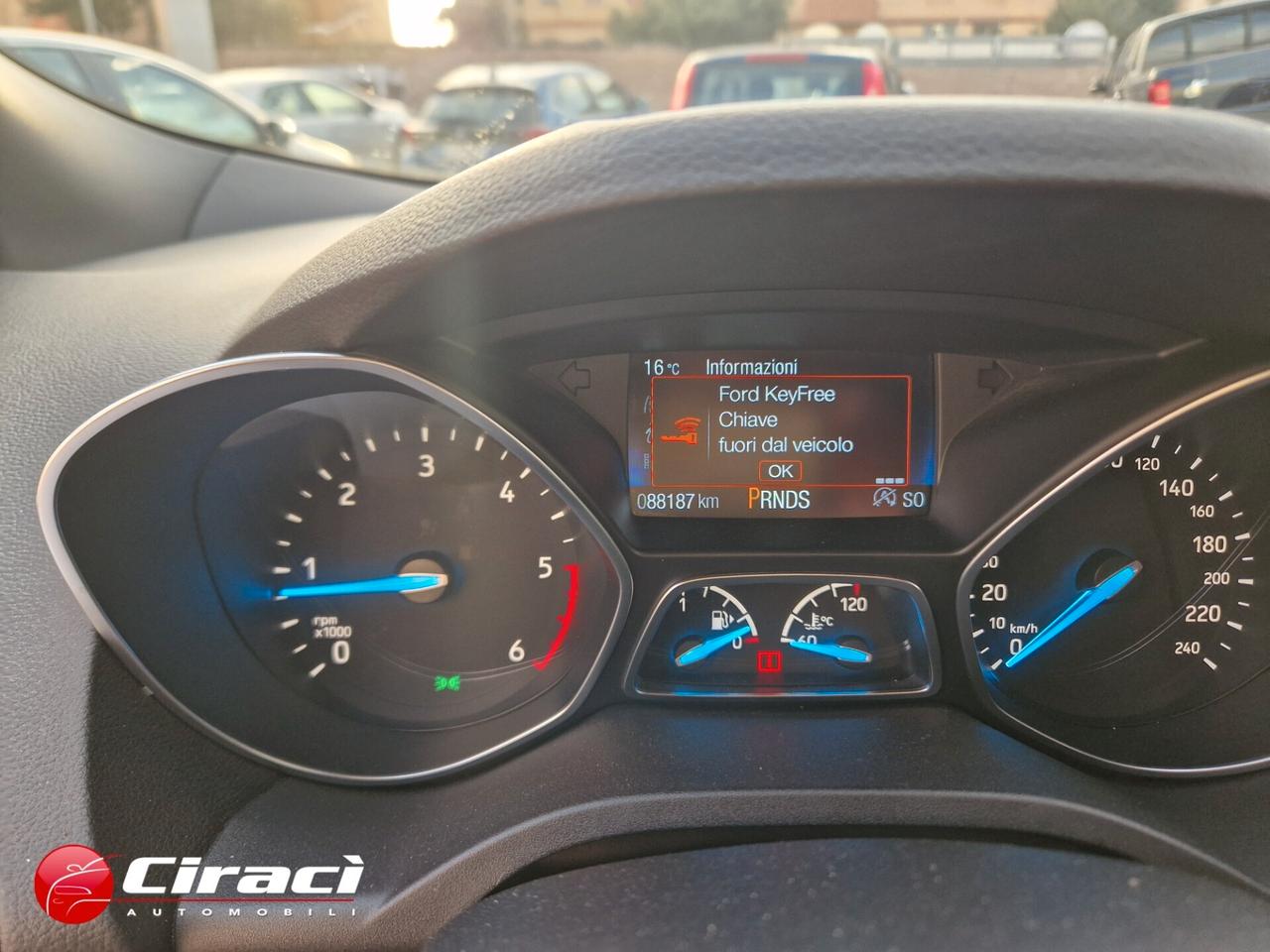 Ford Kuga 2.0 TDCI 180 CV S&S 4WD Powershift ST-Line