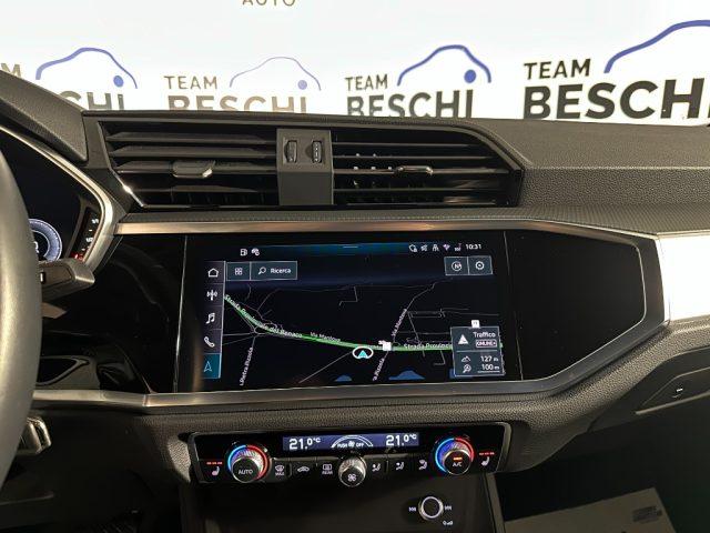 AUDI Q3 Sportback 35 TFSI S tronic Identity Black