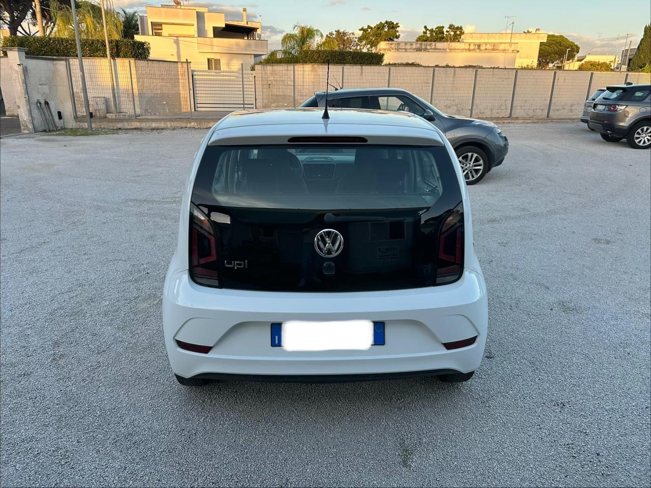 Volkswagen up! 1.0 5p. take