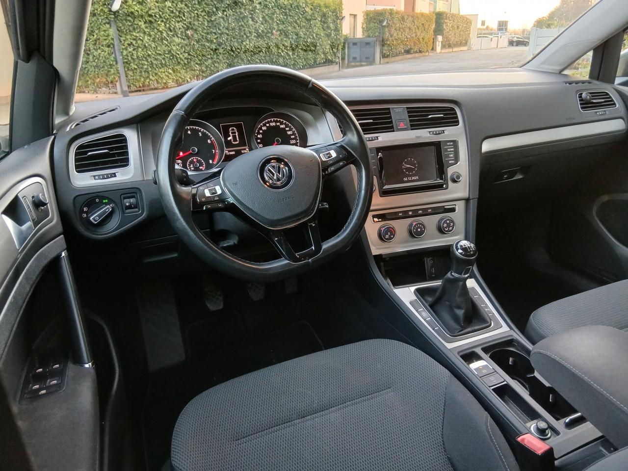 Volkswagen Golf 1.2 TSI 105 CV 5p. Comfortline BlueMotion tua a € 193 mese
