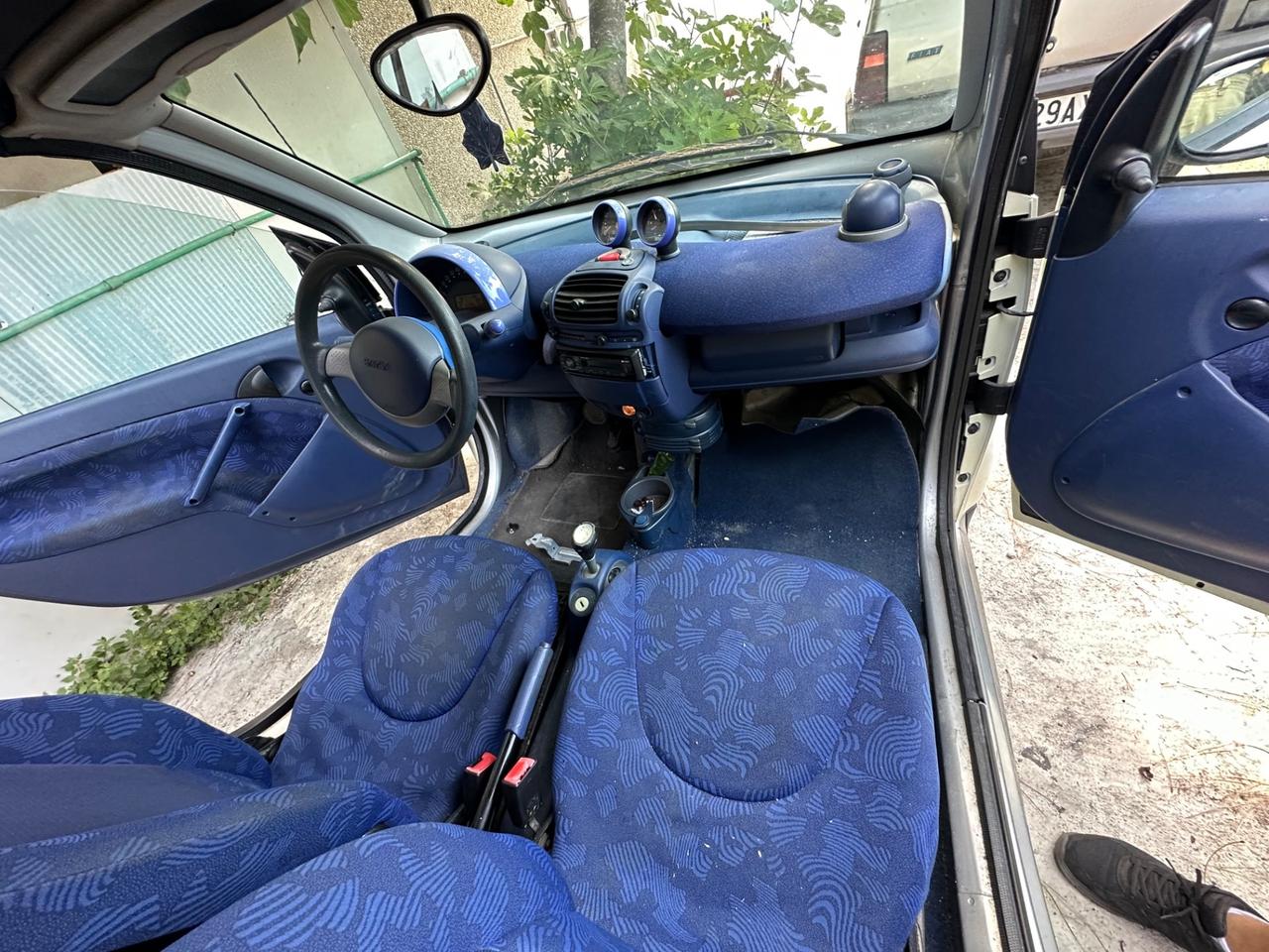 Smart 600 cabrio motore da rivedere ma marciante
