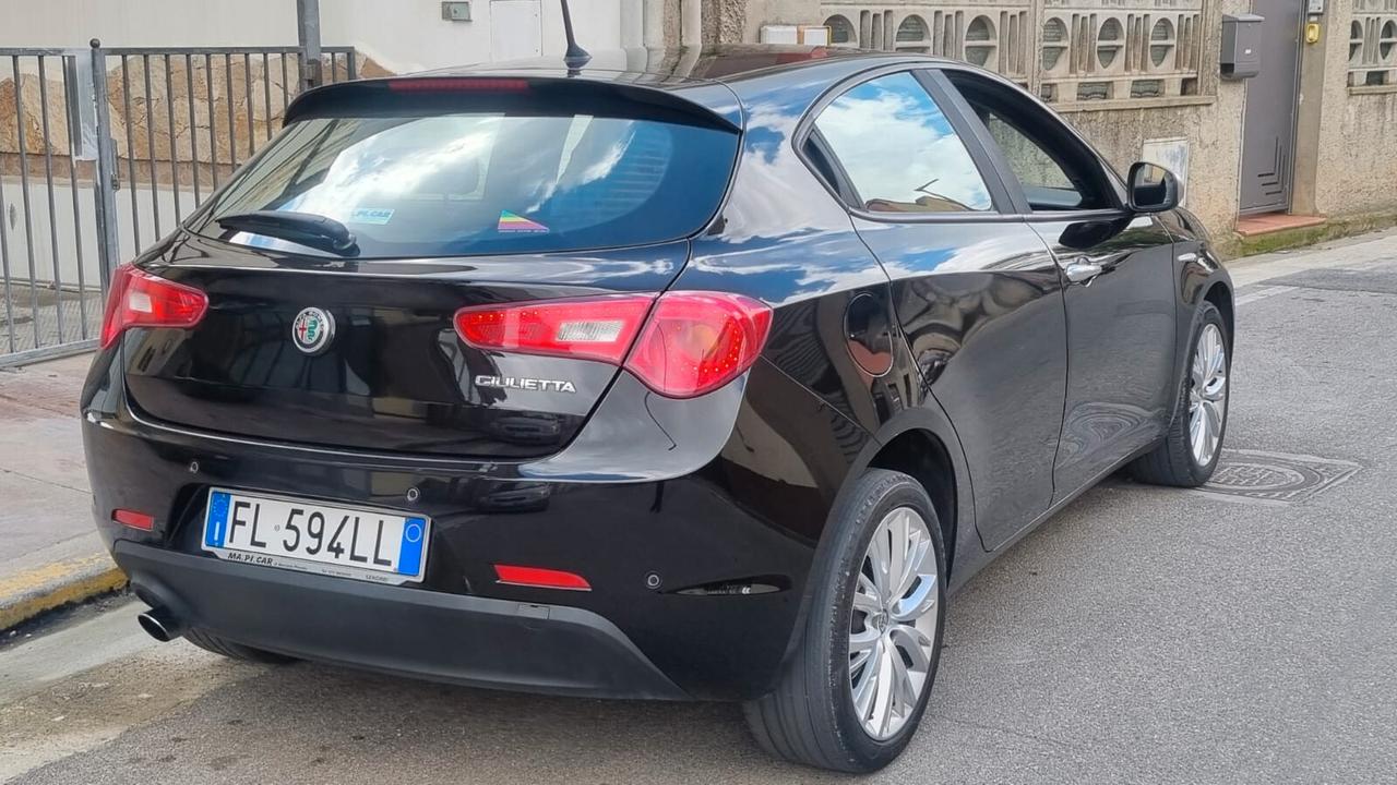 Alfa Romeo Giulietta 1.6 JTDm 120 CV