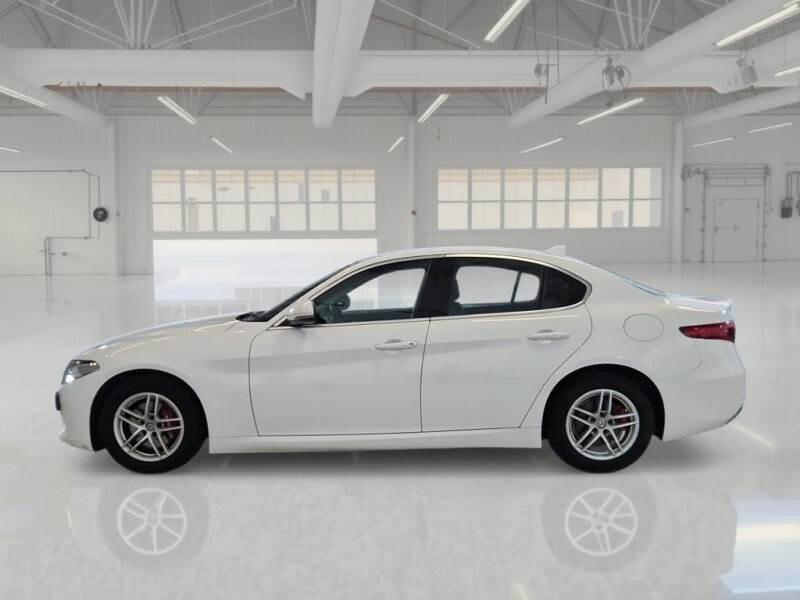 Alfa Romeo Giulia 2.2 Td 160 CV AT8 Business