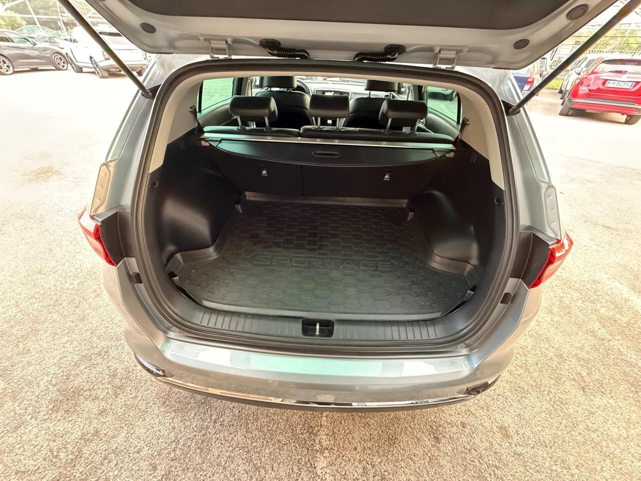 Kia Sportage 1.6 CRDI 115 CV 2WD - Neopatentati