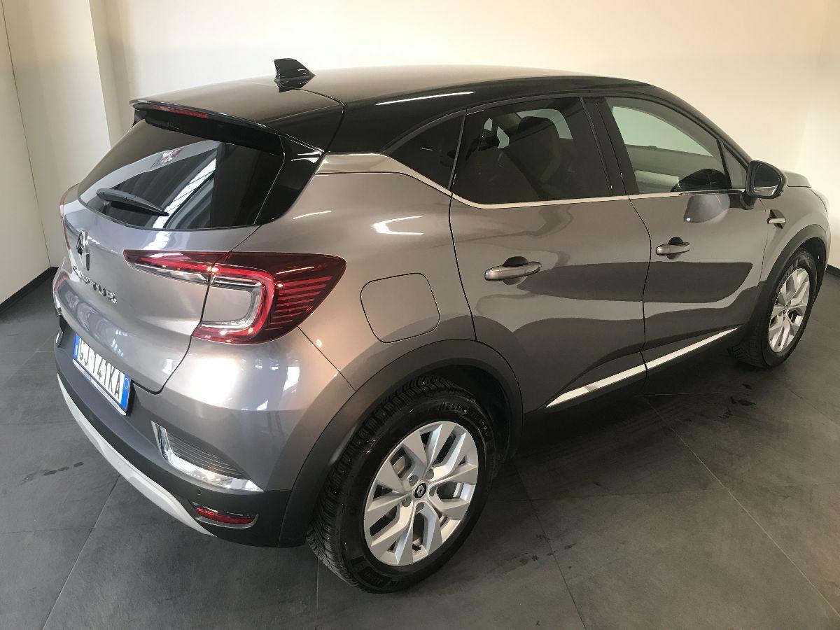 RENAULT Captur TCe 12V 100 CV GPL Intens