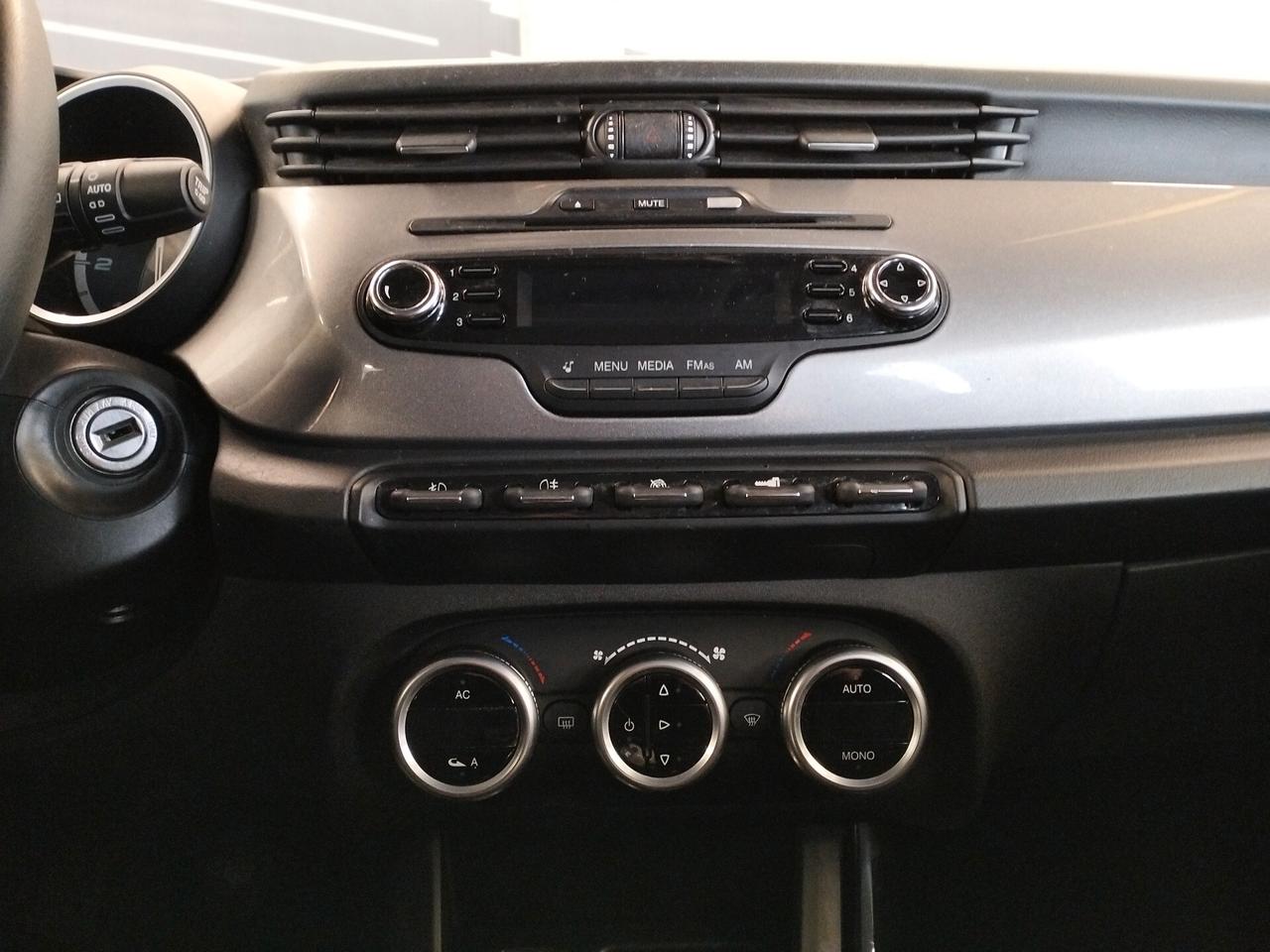 Alfa Romeo Giulietta 1.6 JTDm-2 105 CV Progression - NEOPATENTATI