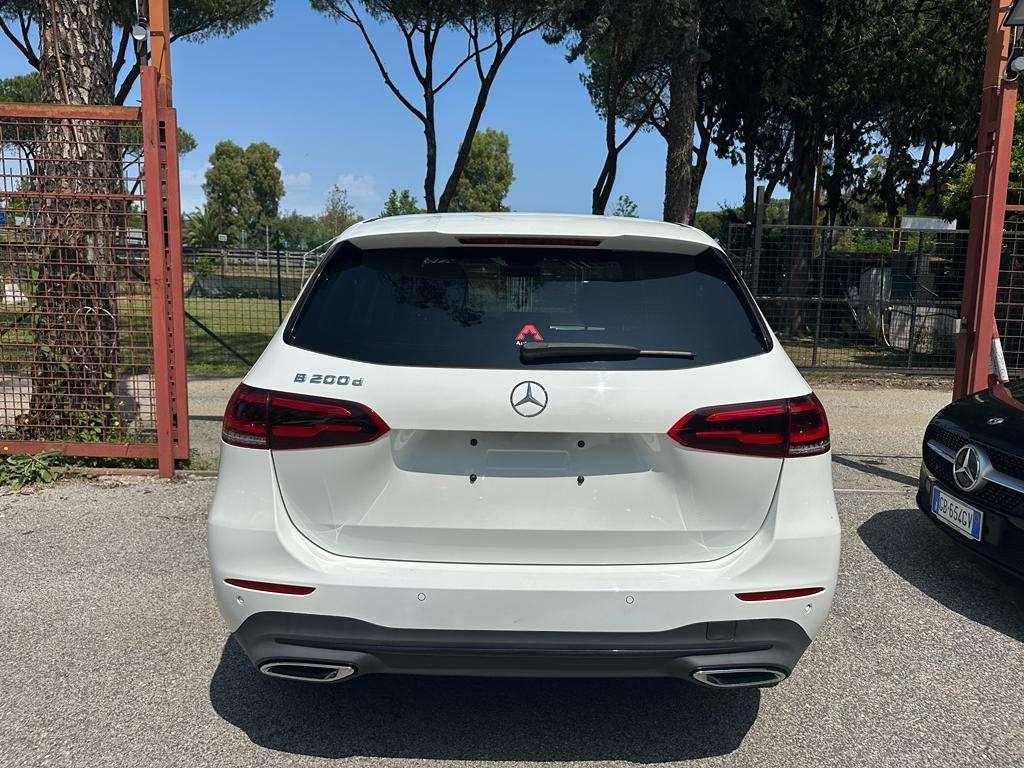 Mercedes-Benz B 200 d Sport auto NAVI KAMERA LED GARA 24 MESI