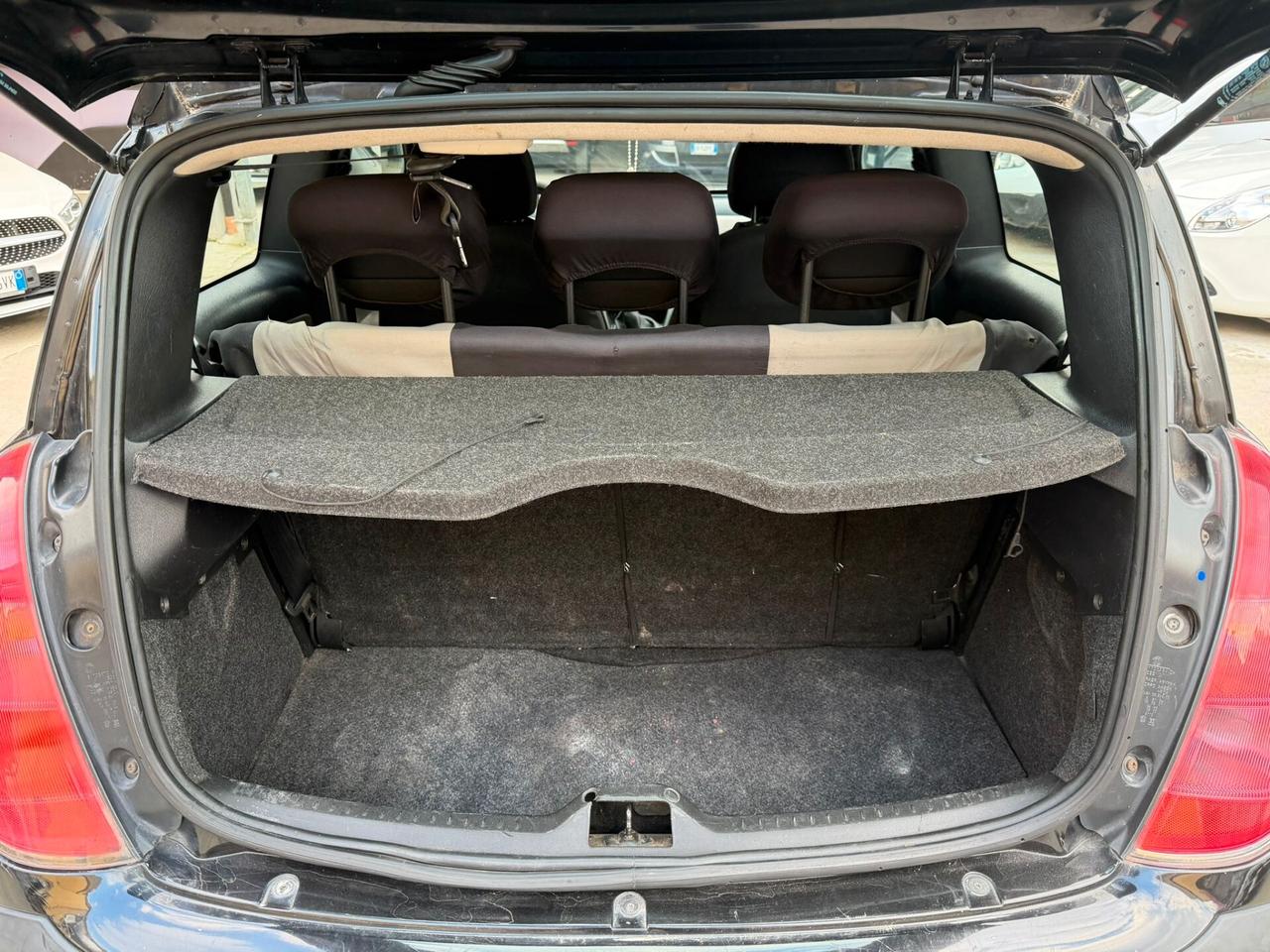 Lancia Ypsilon 1.3cc diesel (PRIVATO)-2006