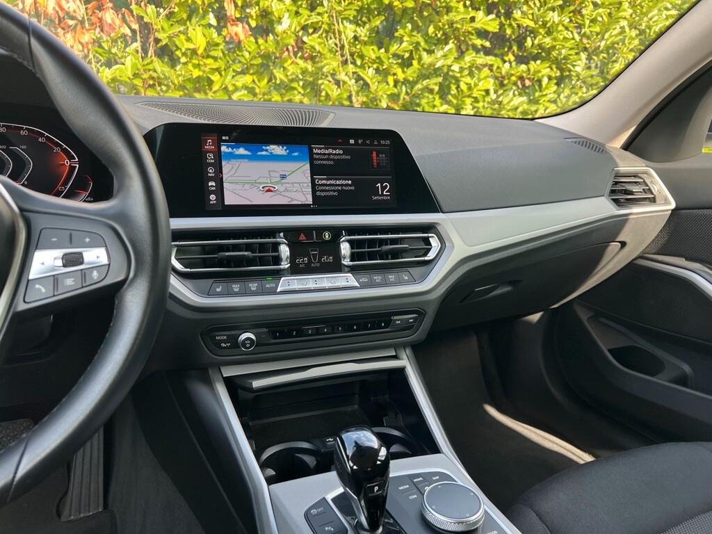 Bmw 320 320d 48V xDrive Touring Business Advantage