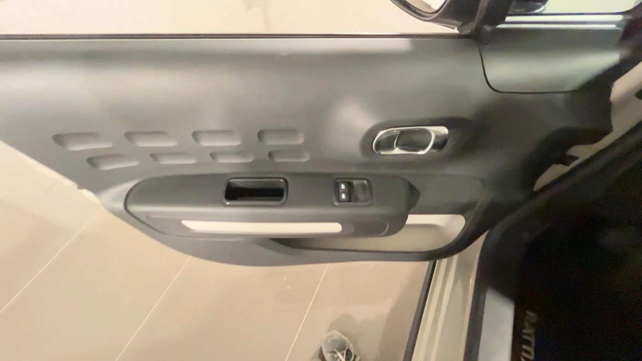 Citroen C3 PureTech 83 S&S C-Series