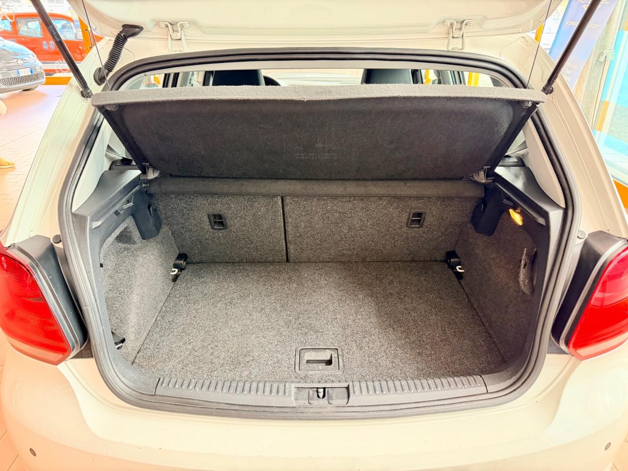 Volkswagen Polo VW 1.6Benz/GPL 82cv Neopat