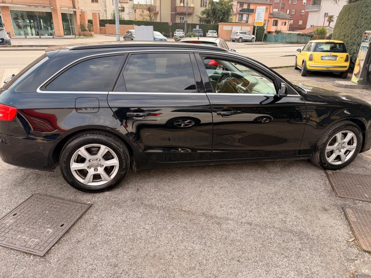 Audi A4 2.0TDI 143cv NEOPATENTATI EURO5