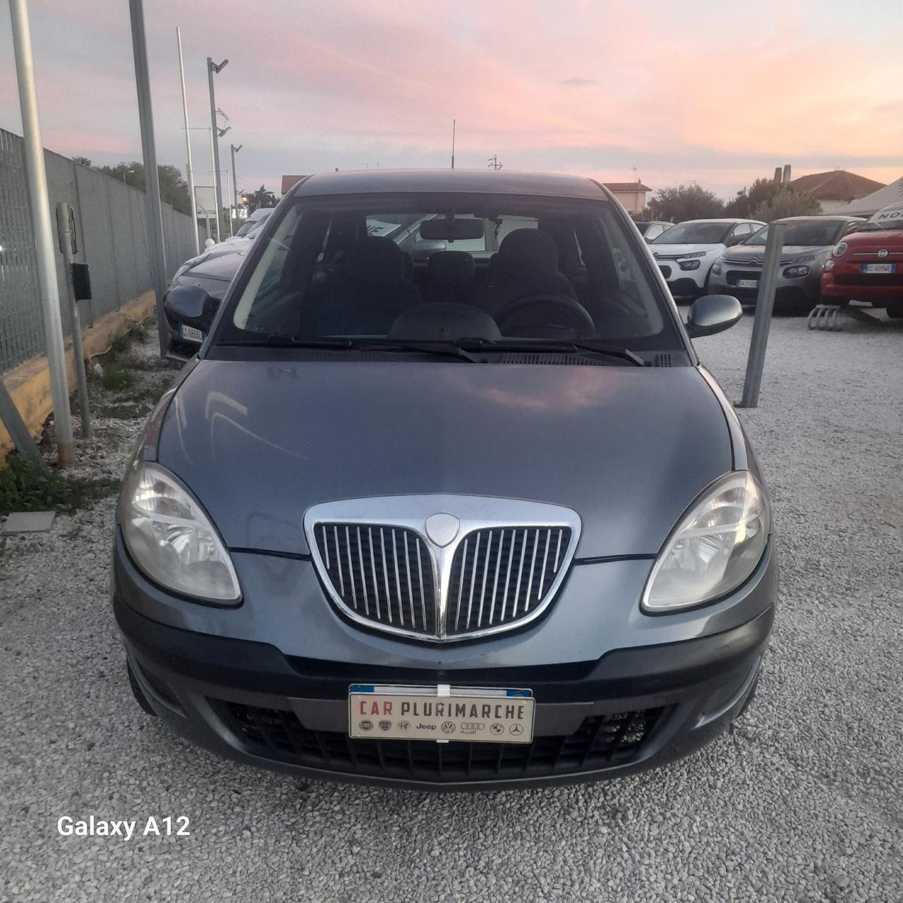 Lancia Ypsilon 1.2 Oro Plus