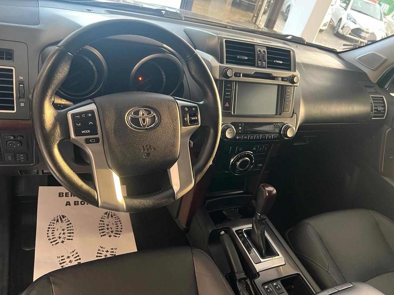 Toyota Land Cruiser 5p 2.8 d-4d Lounge AUTOMATICA + GANCIO TRAINO IVA ESCLUSA