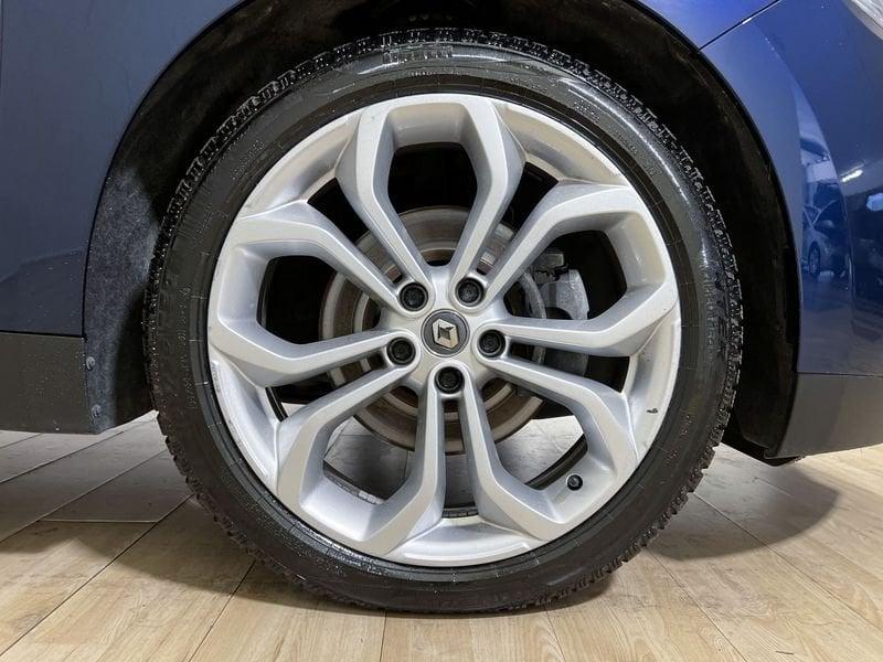 Renault Grand Scénic Blue dCi 120 CV EDC Sport Edition2