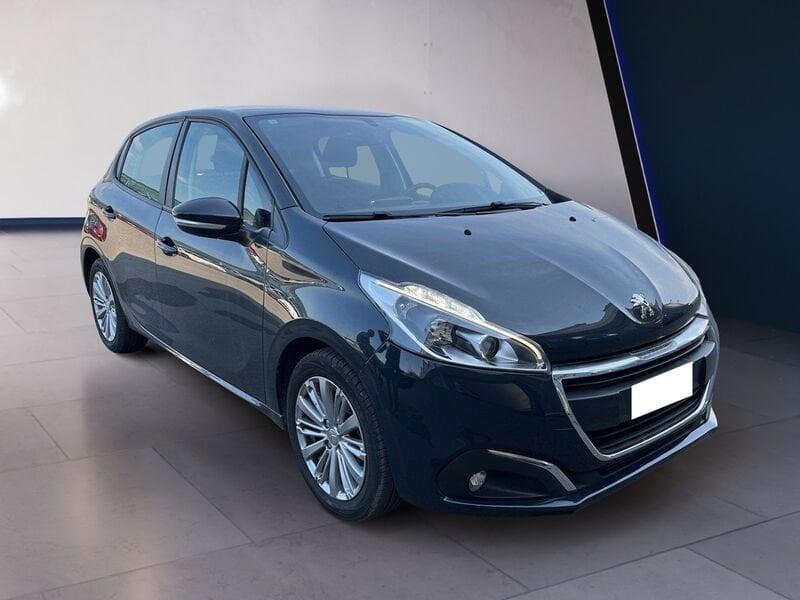 Peugeot 208 I 2015 1.2 puretech Active s&s 82cv 5p neopatentati