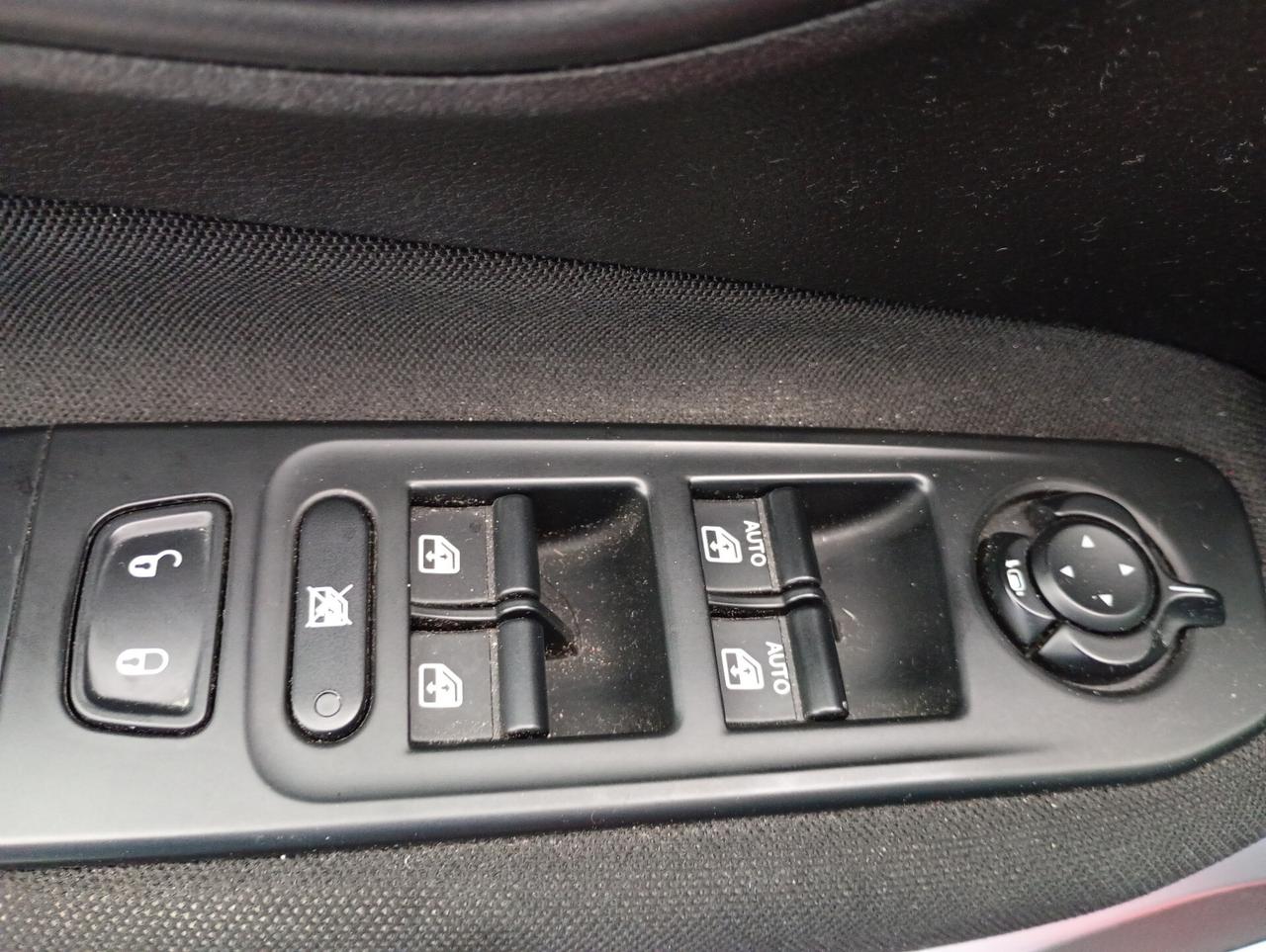 Jeep Renegade 1.6 E-TorQ EVO Longitude