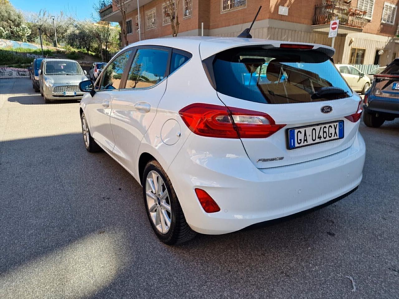 Ford Fiesta 75 CV GPL 5 porte Titanium ok neop. Ottimo stato