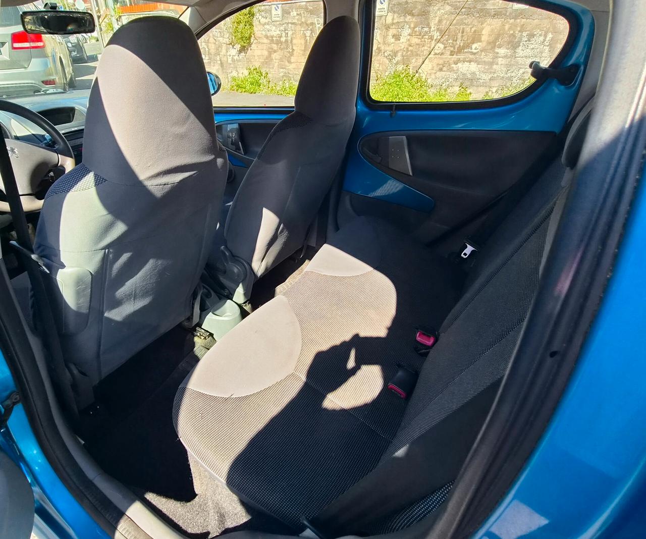 Peugeot 107 1.0 68CV 5p. Sweet Years