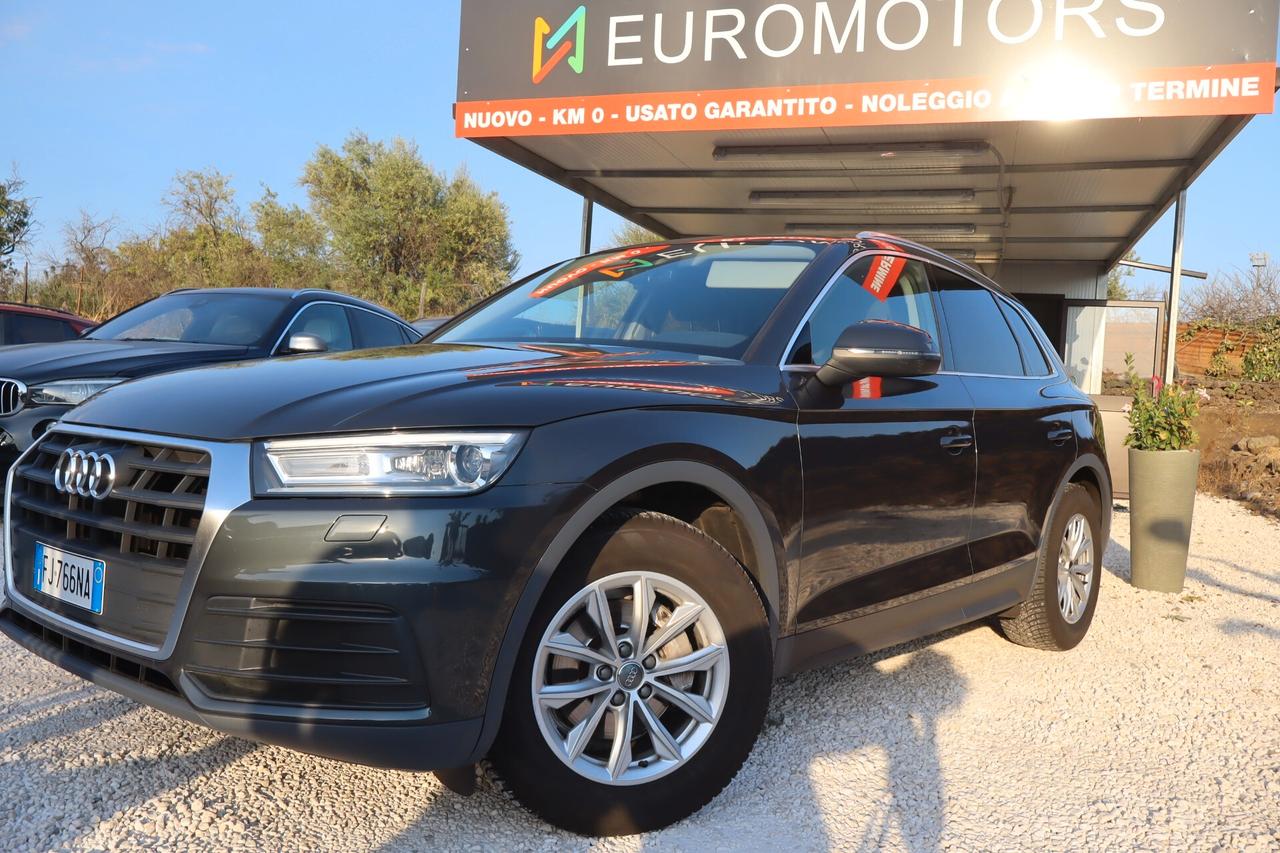 Audi Q5 2.0 TDI Tua A SOLI 216€