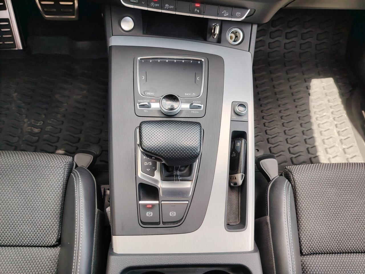Audi Q5 40 TDI quattro S tronic line plus