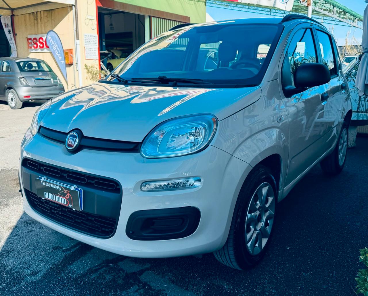 Fiat Panda 0.9 TwinAir Turbo Natural Power Lounge