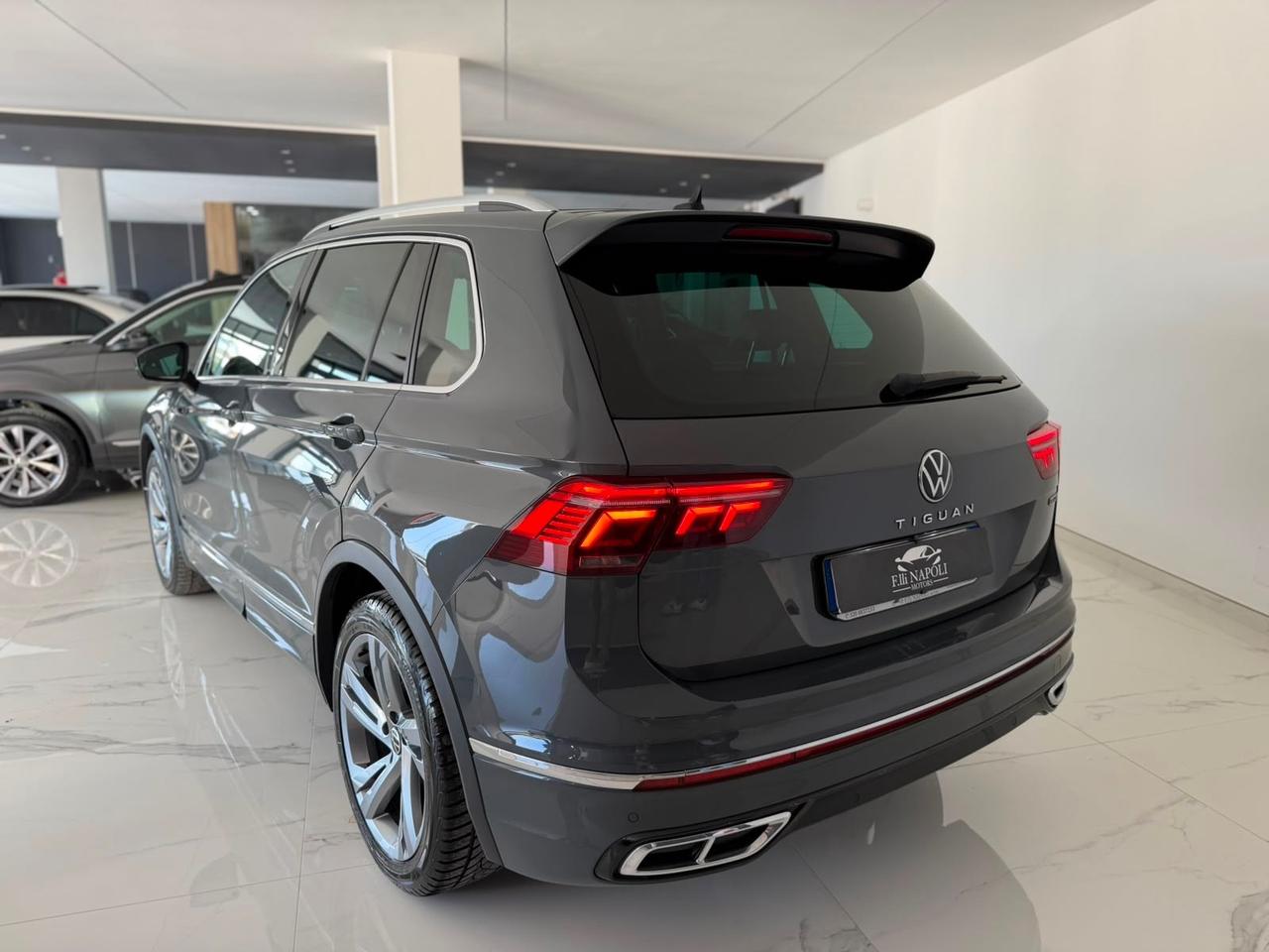 Volkswagen Tiguan 2.0 TDI 150 CV SCR DSG R-Line