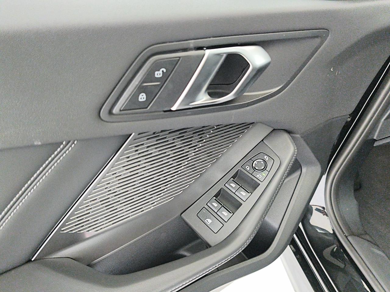 BMW Serie 1 120d 48V MSport Design
