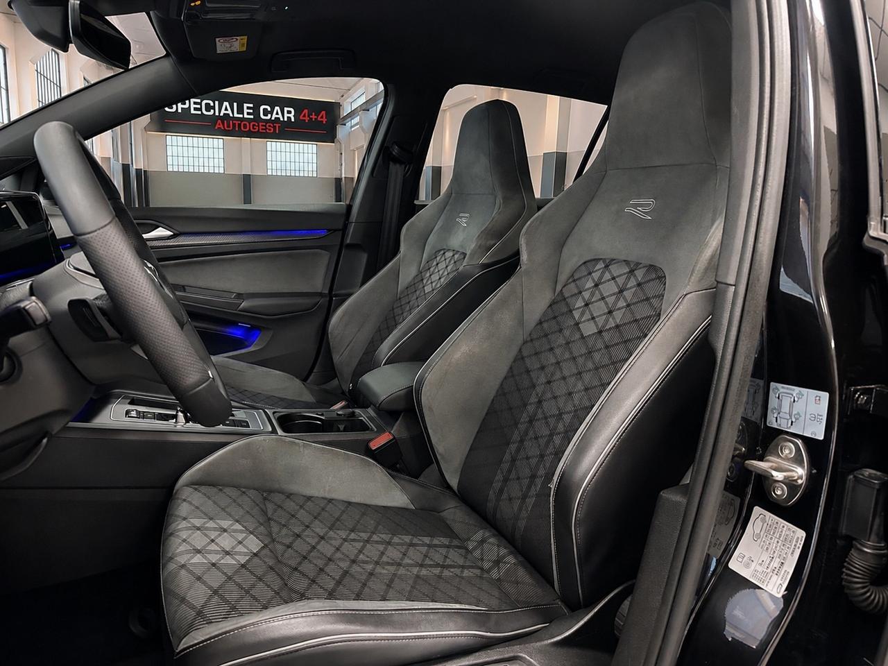 Volkswagen Golf 2.0 TDI 150 CV DSG SCR R-Line