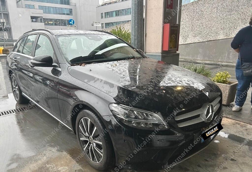 MERCEDES C220 UNICO PROP KM VERI GARANZIA 194CV