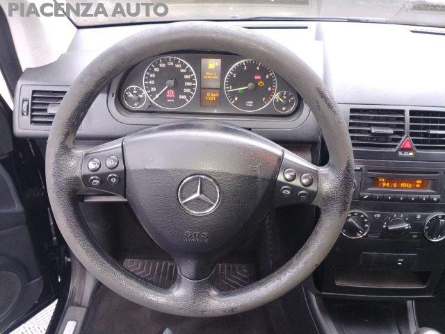 MERCEDES-BENZ A 160 BlueEFFICIENCY..UNICO PROPRIETARIO