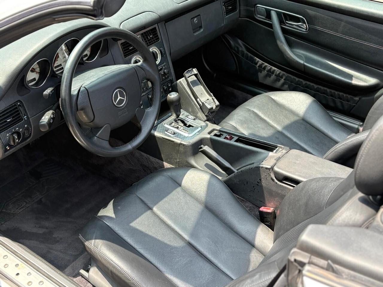 Mercedes-benz SLK 200 cat
